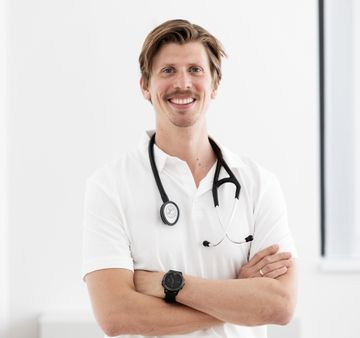 Dr. Johannes Neumeister