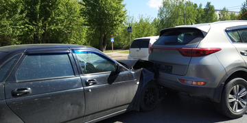 nehoda dvoch áut