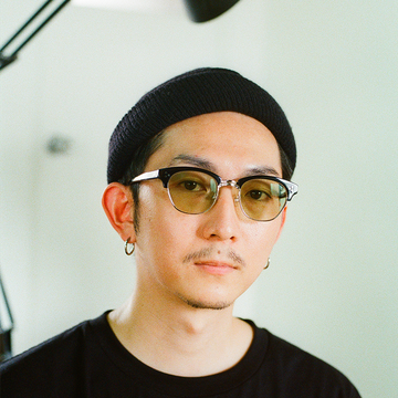 portrait shot of Takahiro Komuro