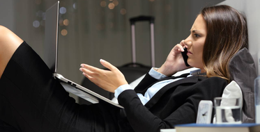 zena-hotelovy-pokoj-problem