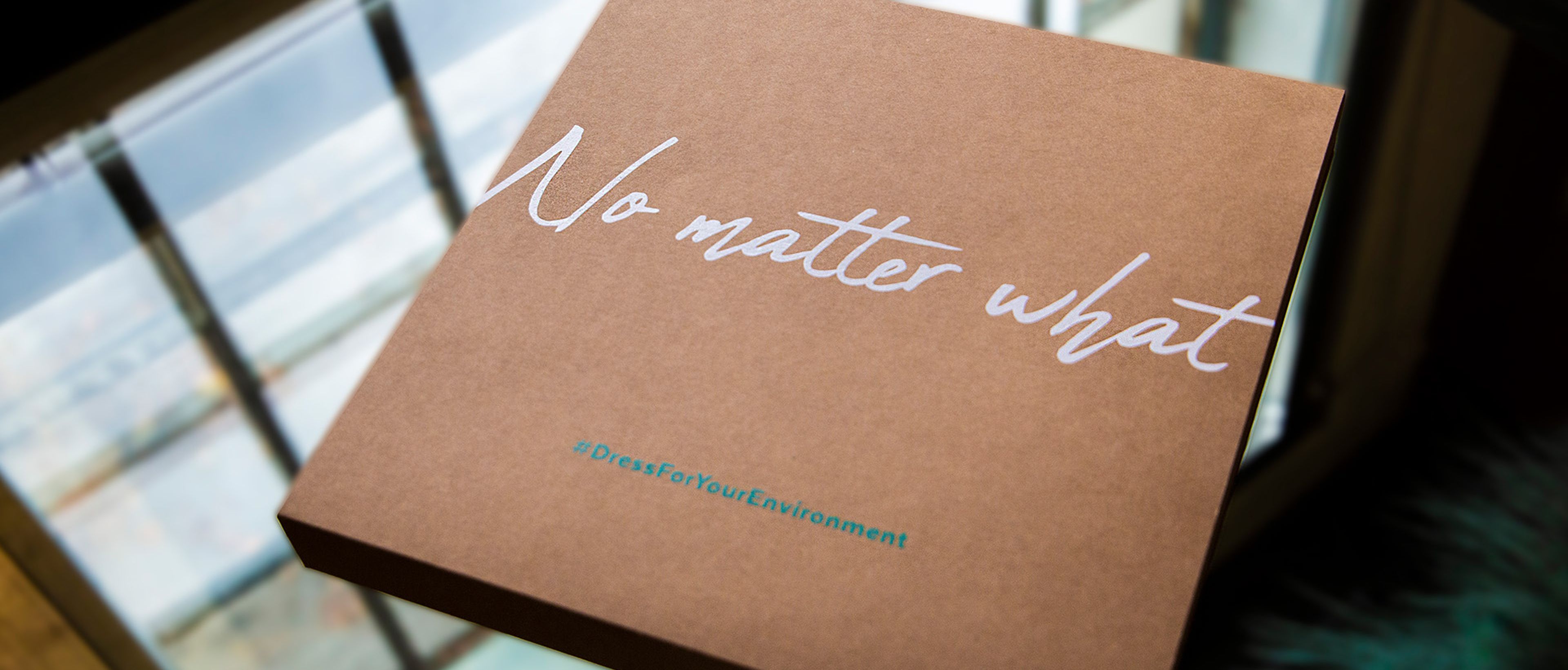 Tencel Influencer Box mit Aufschrift "No matter what"