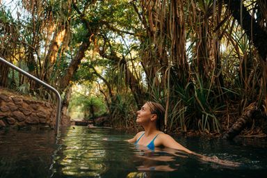 Woman_at_Katherine_Hot_Springs