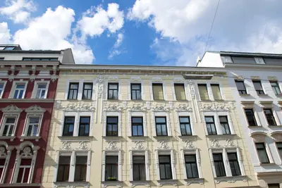 Die Mietkosten für Wohnungen in den Altbauten der Stadt sind in Wien gedeckelt.