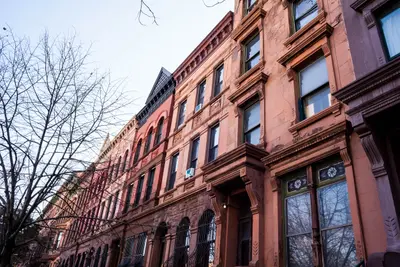 In Manhattan wurde im ersten Quartal von 2021 mehr Immobilien verkauft als in den letzten 32 Jahren. 