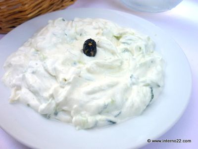 A plate of tzatziki