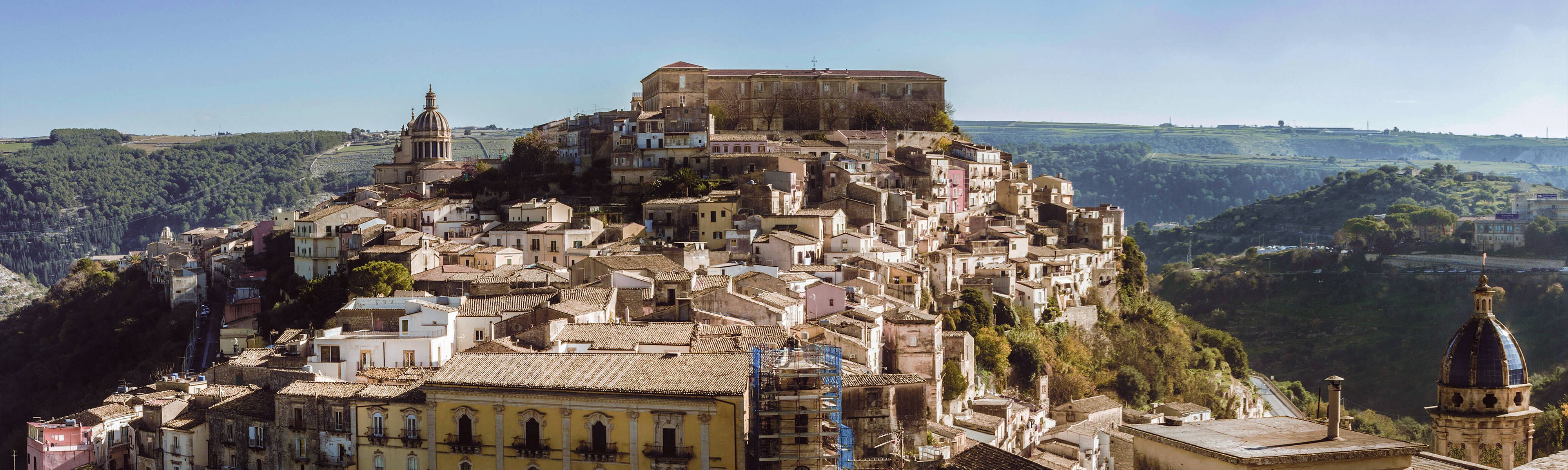 view-of-sicilian-city-ragusa-on-a-hill