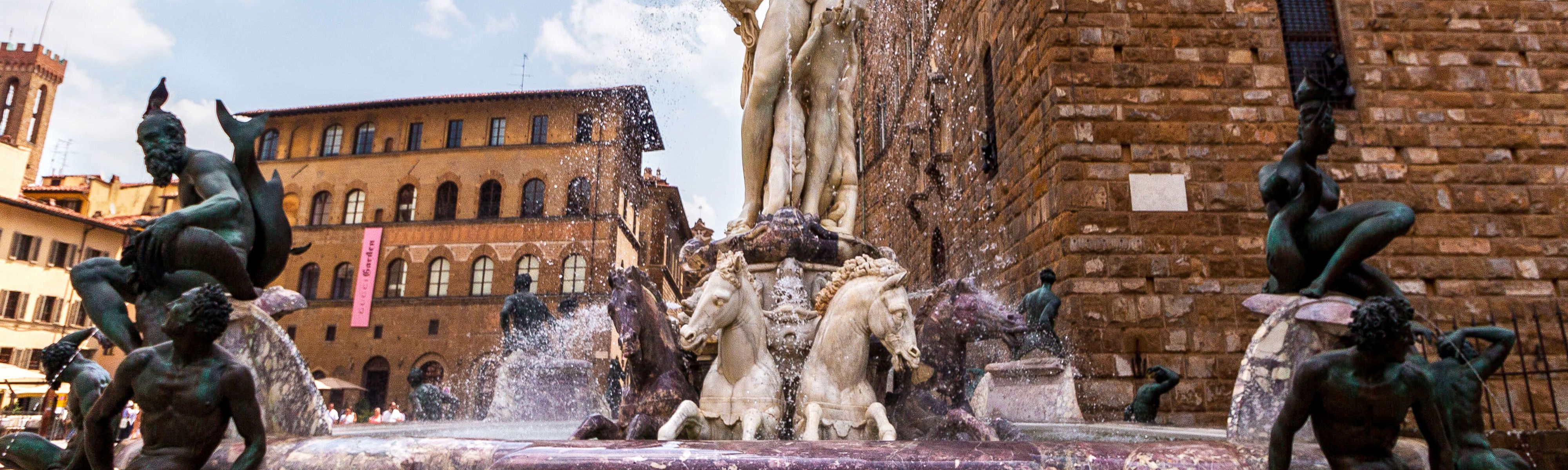 neptune fountain in florence italy