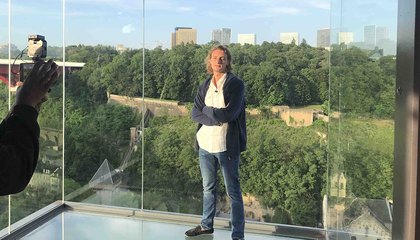 « The Elevator »: Start-ups pitch in Luxembourg City's iconic lift with Silicon and Orange Luxembourg