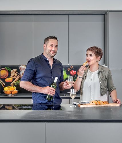 Irene & Hannes in Küche.