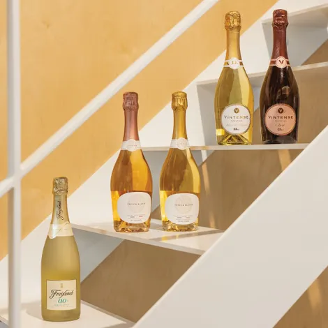 Tournée Minérale? Een fluitje van een cent met alcoholvrije wijnen en bubbels!