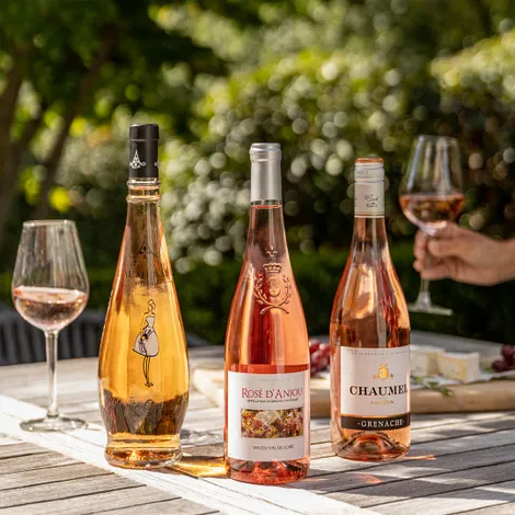 Summertime, rosé time!
