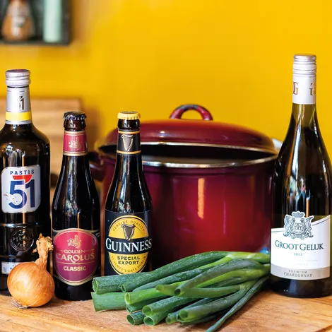 Heerlijke stoofpotjes: recepten met bier, wijn en whisky