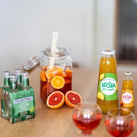 Fris, Fruitig en Feestelijk: De Perfecte Punch voor je Lentefeest!