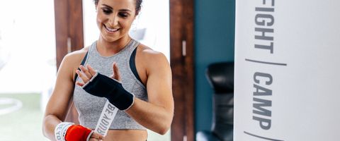 Step-By-Step: How To Put On Boxing Quick Wraps