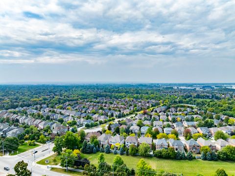 2026 Home Sales Oakville – Listings, Prices & Neighbourhoods