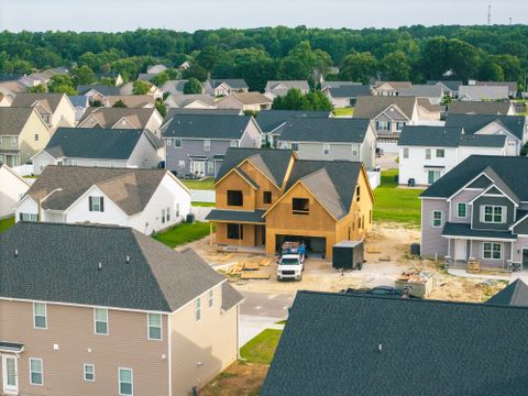 Buying a Lot vs. Buying a Home: What Actually Changes