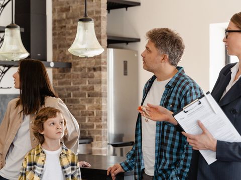 How do I find the right real estate agent for me?