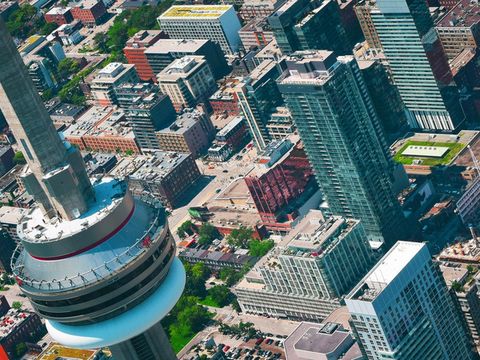 Toronto housing market news: Prices are dropping