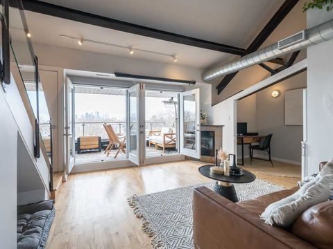 #PropertyEnvy: This Riverdale hard loft is heaven