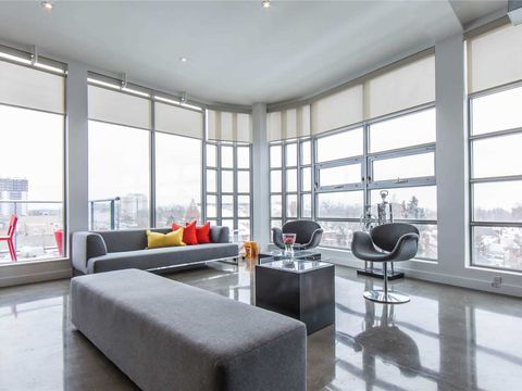 #PropertyEnvy: This loft in an old theatre serves up the drama 