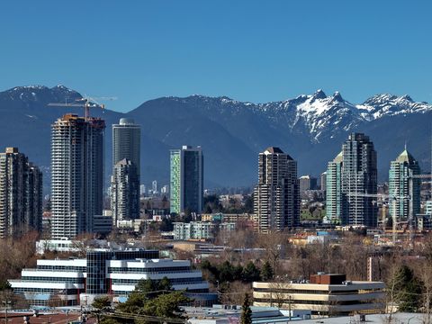 Burnaby Condos for Sale in 2025: Why Buyers Are Choosing This Metro Vancouver City