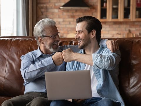 7 ways parents can help their kids become homeowners 