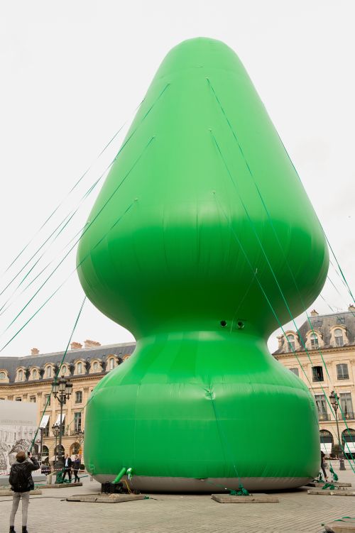 giant green inflatable butt plug in Paris