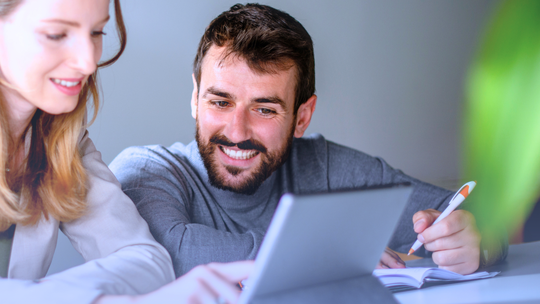 Performance goals examples: 45 measurable goals for employees and managers