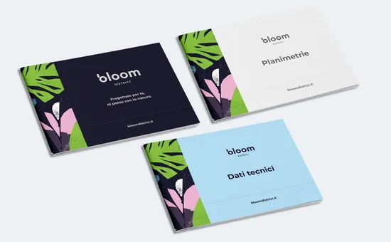 Brochure mockup Bloom District