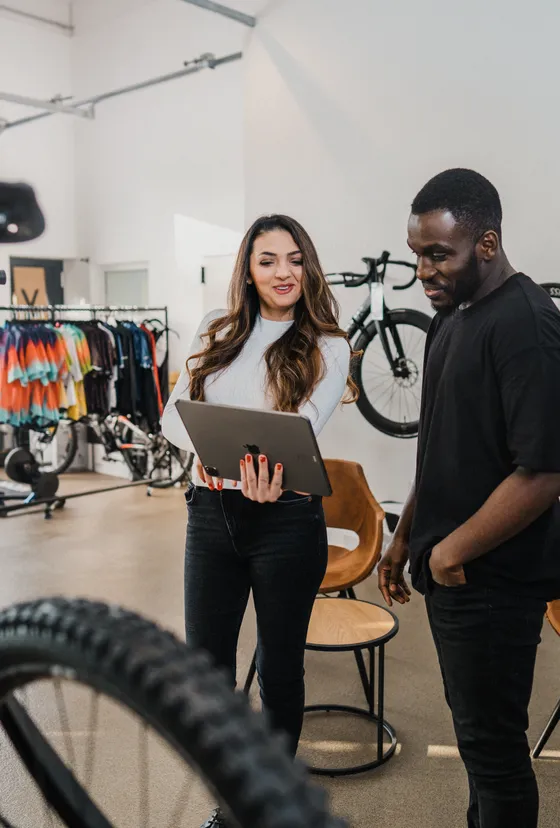 Velopunkt: Fahrräder, Gastronomie und Community unter einem Dach