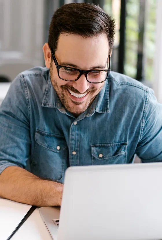 Kund:innen bei der Stange halten - Informationen für einen gelungenen Checkout-Prozess