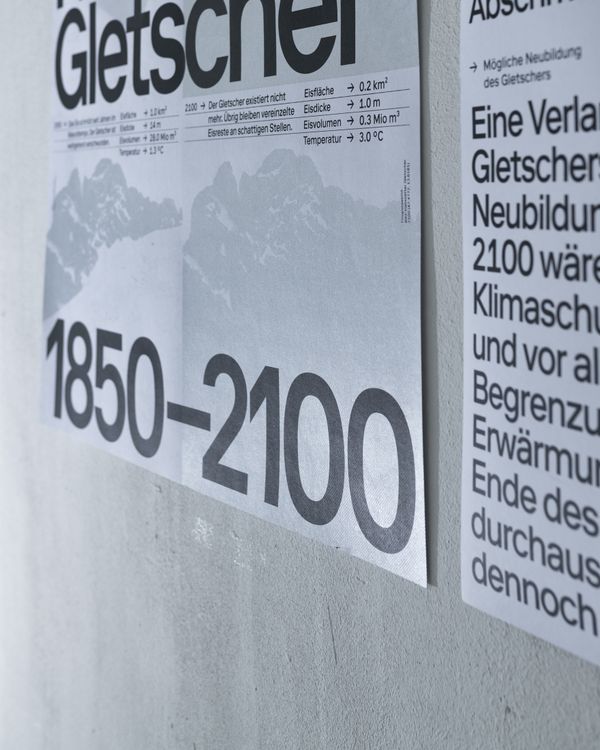
        Foto der Abschlussarbeit »Hallstädter Gletscher 1850-2100« von Manuela Sevignani. Semester: Sommer 2026. Abteilung: Kommunikationsdesign. Werksangabe: Sound Design, Produkt Design, Grafik Design
Bilder/images: © die Angewandte, 2026, Daniela Trost, CC-BY-NC-ND-4.0. Universität für angewandte Kunst Wien.
      