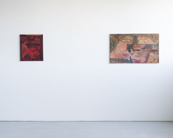 Foto der Abschlussarbeit »no place to hide... oder: Elektroschlaf« von Franky Daubenfeld. Semester: Sommer 2026. Abteilung: Malerei. Werksangabe: 2026, Malerei, Bilder/images: © die Angewandte, 2026, Vincent Forstenlechner, CC-BY-NC-ND-4.0. Universität für angewandte Kunst Wien.