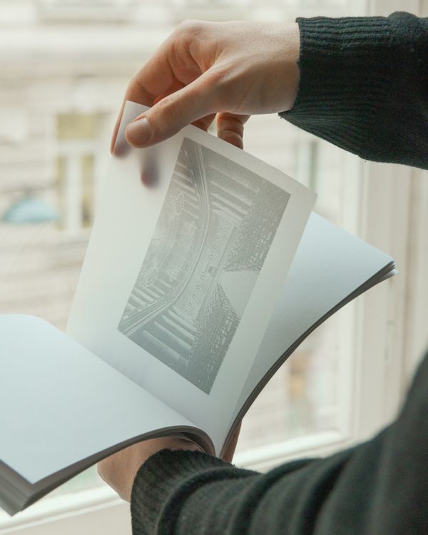 
        Foto der Abschlussarbeit »Heridas Abiertas, Interstellar Crossings: Embodied Topologies in Anzaldúa's Borderlands and Preciado's Uranus« von David Johannes Gees. Semester: Winter 2025/26. Abteilung: Cross-Disciplinary Strategies. Werksangabe: Scientific Paper, installation; Bilder: © die Angewandte, 2026, Fotos: Erli Grünzweil, CC-BY-NC-ND-4.0. Universität für angewandte Kunst Wien.
      