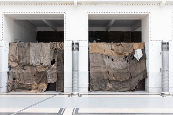 Ibrahim Mahama: Grandfather Song 1957–1966, 2021, Installation view in the Former Postal Savings Bank by Otto Wagner, Vienna © eSeL.at - Lorenz Seidler | Image by ©© eSeL.at - Lorenz Seidler