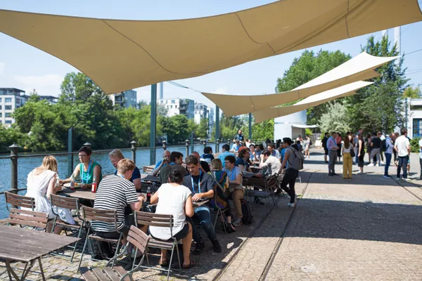 Lunch on the river Spree