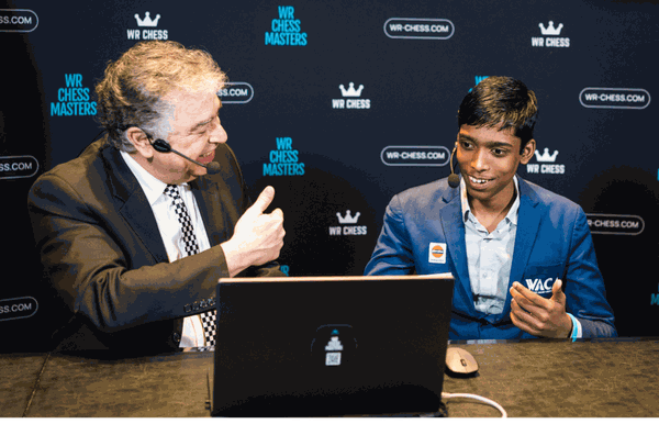 Yasser Seirawan (l.) with Indian superstar Praggnanandhaa.