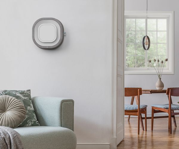 The world's smartest indoor air management tool.