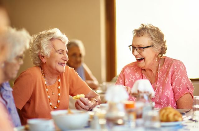 Searching for Assisted Living Near Pitman, NJ? A Guide for Gloucester County Families