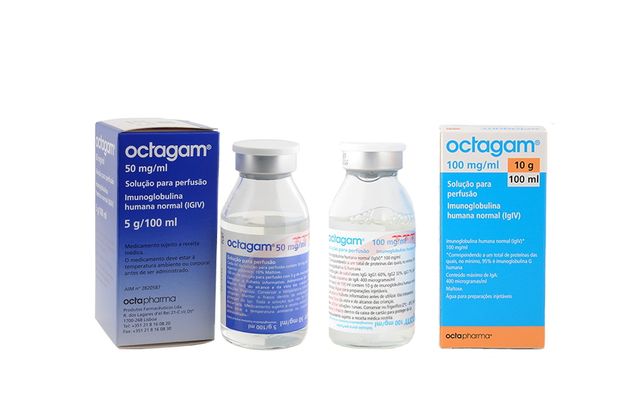 Two packshots of octagam® - Intravenous Human Normal Immunoglobulin 