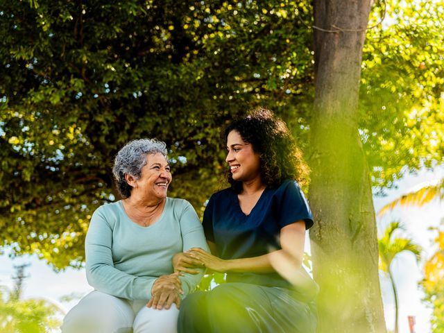 The Heart of In-Home Care: The Role of a HomeWorks Caregiver