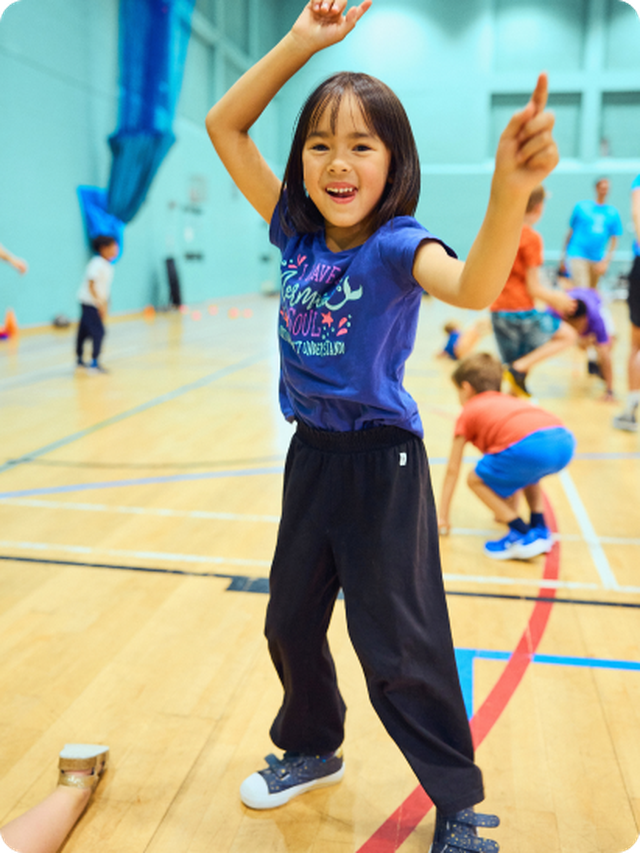 girl_dancing_indoors