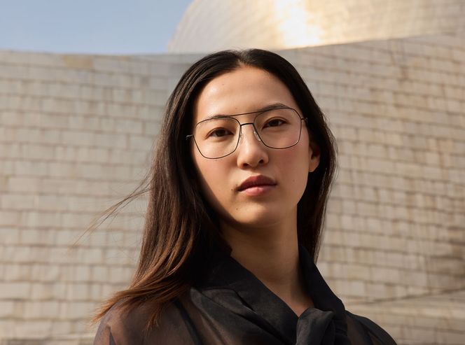 Female model wearing Pure Visionary 4571, Color 9040