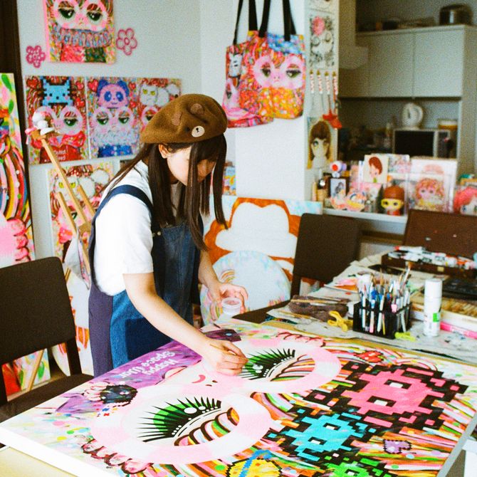 Bell Nakai working in her studio