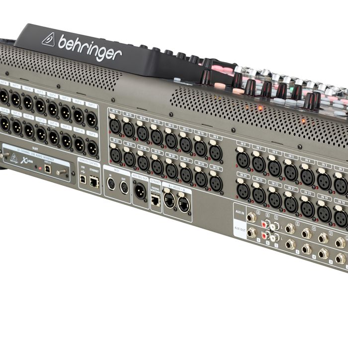 Behringer X 32 – Musikhaus Thomann
