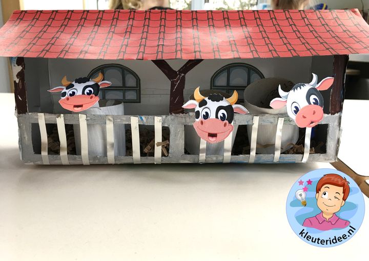 Stal met koeien knutselen, kleuteridee, Kindergarten stable with cows craft, with printable cows