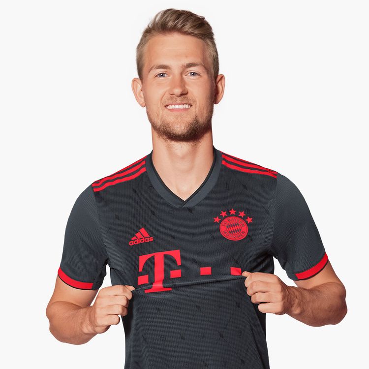New Bayern Jersey 2022/2023 - Official Store