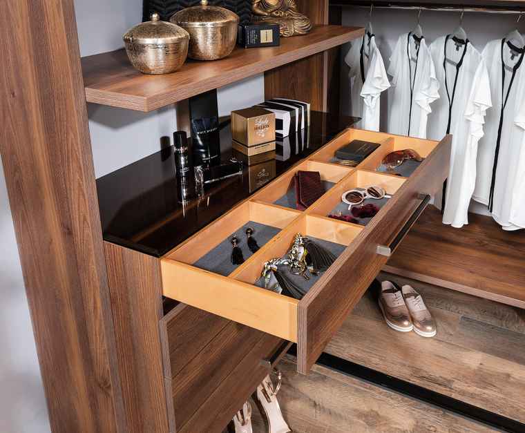 Schlafzimmer Laden und Auszüge | P.MAX Maßmöbel