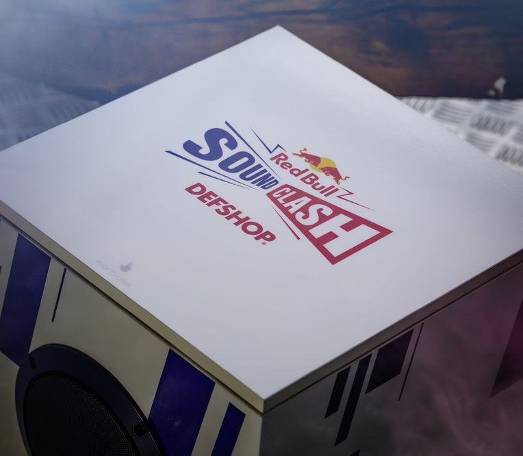 Red Bull Soundclash Box von oben