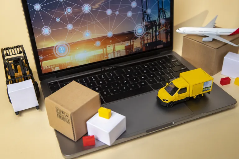 How is IoT Transforming Supply Chain Management